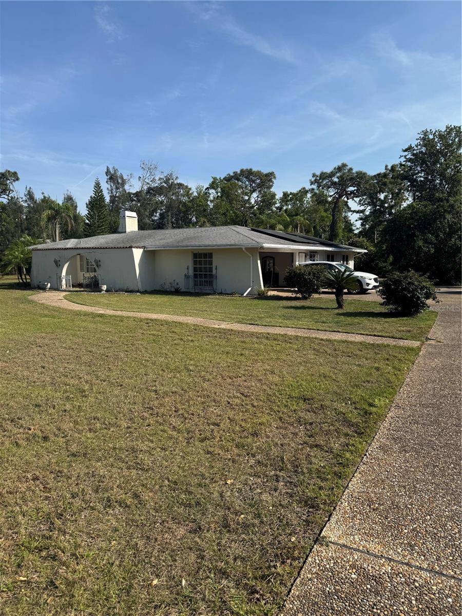 3052 51ST ST, Sarasota, FL 34234