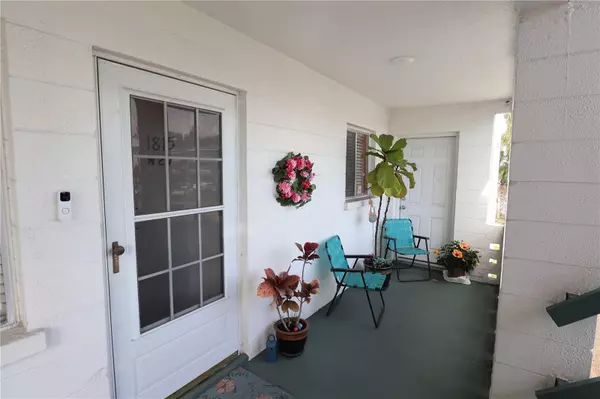 Bradenton, FL 34207,1815 RESTFUL DR #N-27