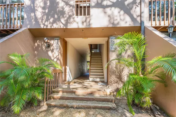 Sarasota, FL 34242,212 PASS KEY RD #212