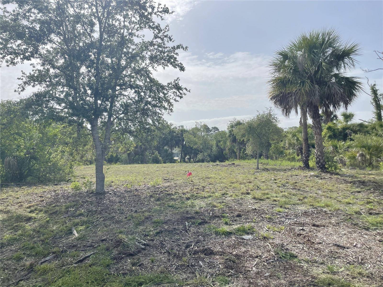Port Charlotte, FL 33954,284 BARGER DR