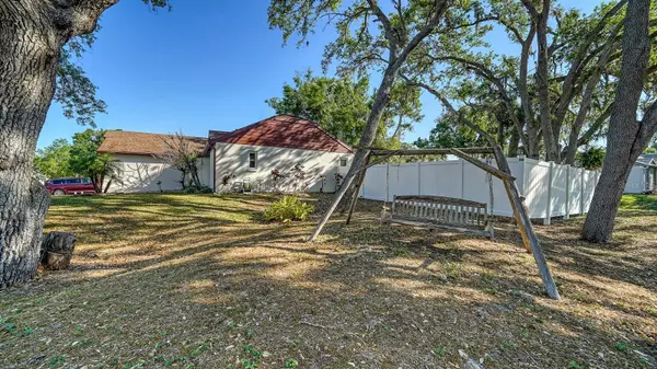 Sarasota, FL 34232,2385 TALL OAK CT