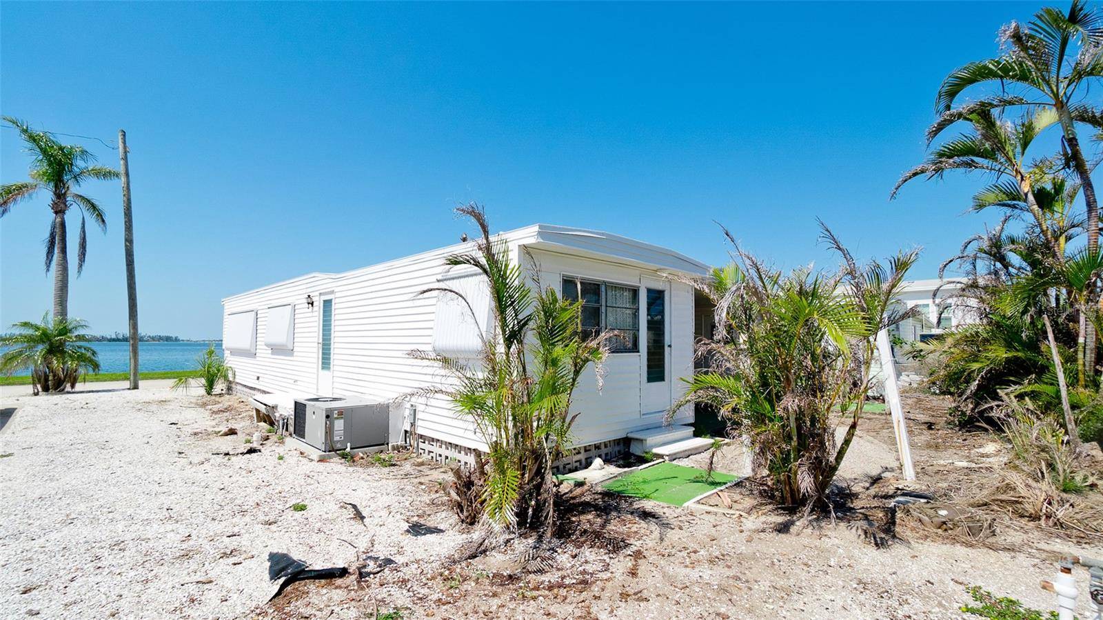Bradenton, FL 34210,10315 CORTEZ RD W #8BV