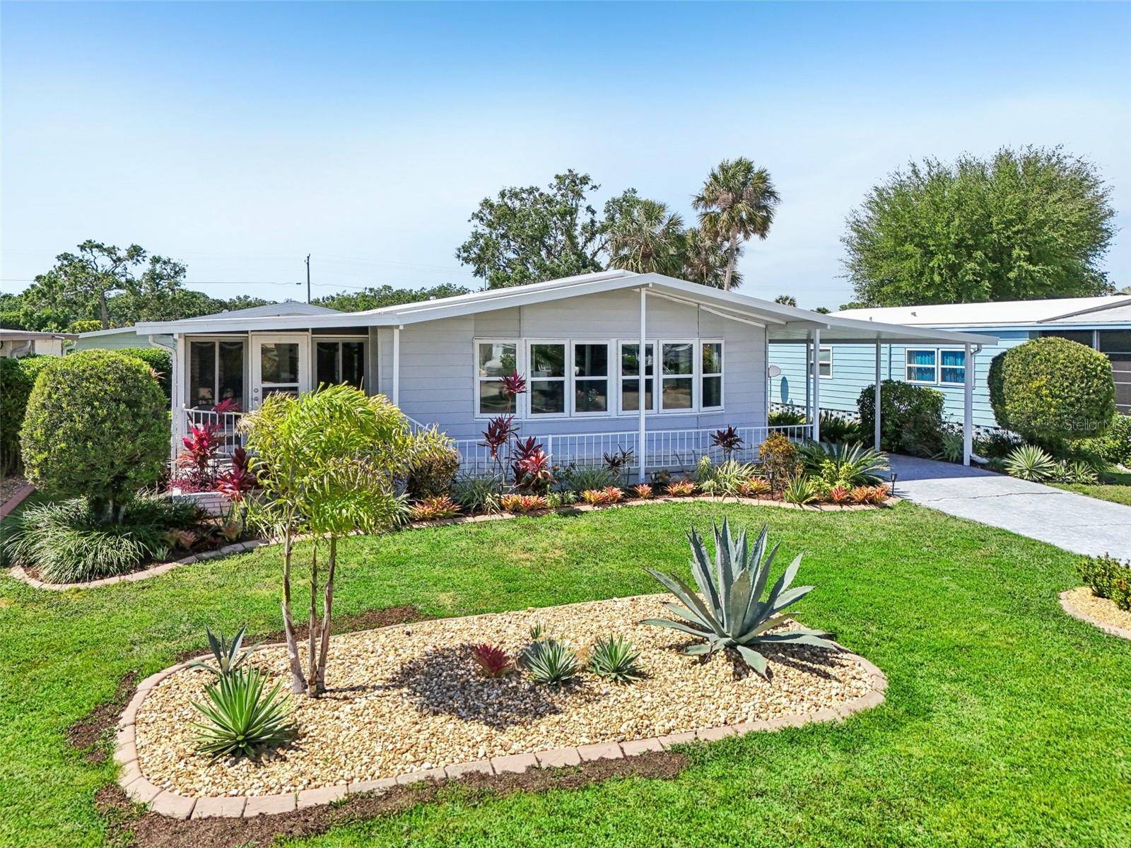 Palmetto, FL 34221,8534 IMPERIAL CIR