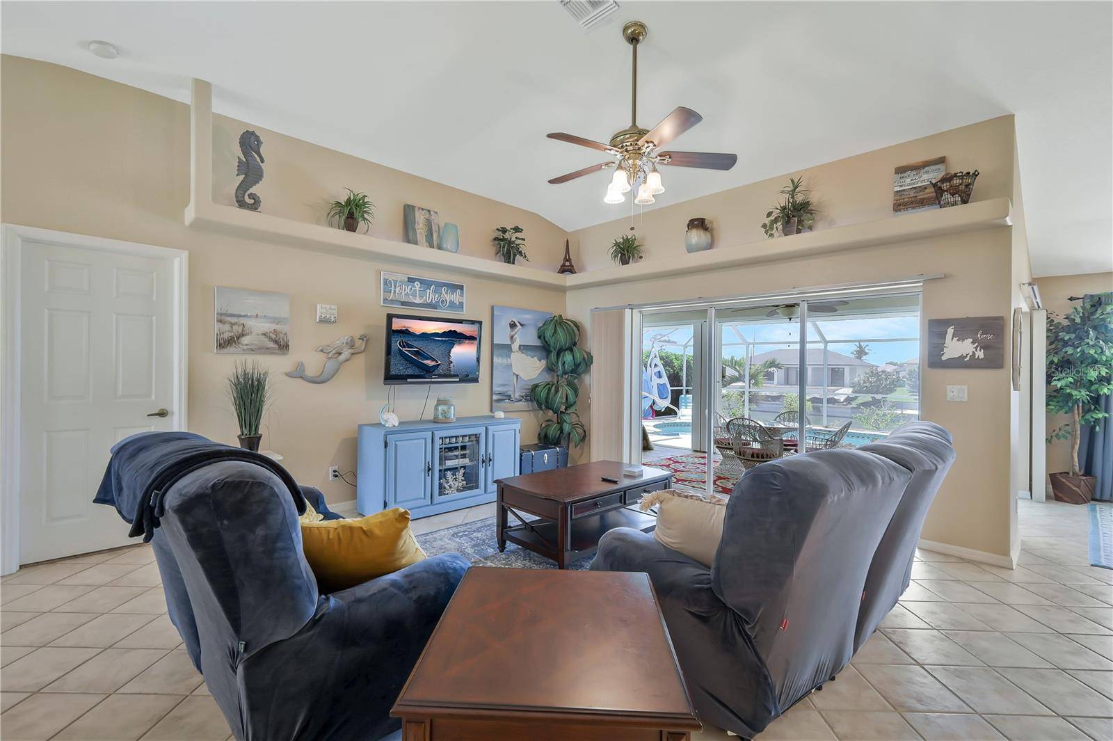Cape Coral, FL 33909,326 NE 6TH ST