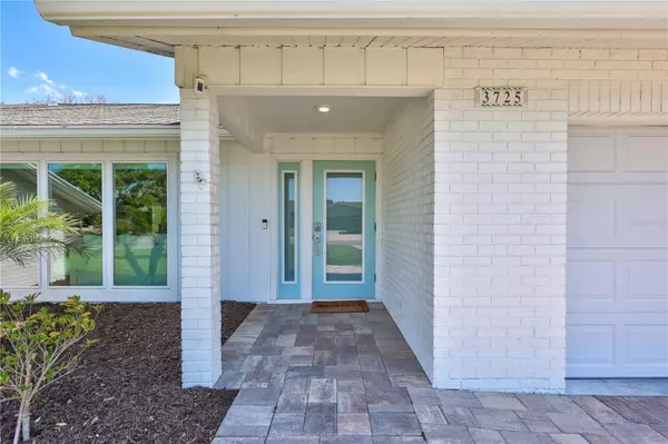 Sarasota, FL 34238,3725 SPYGLASS HILL RD