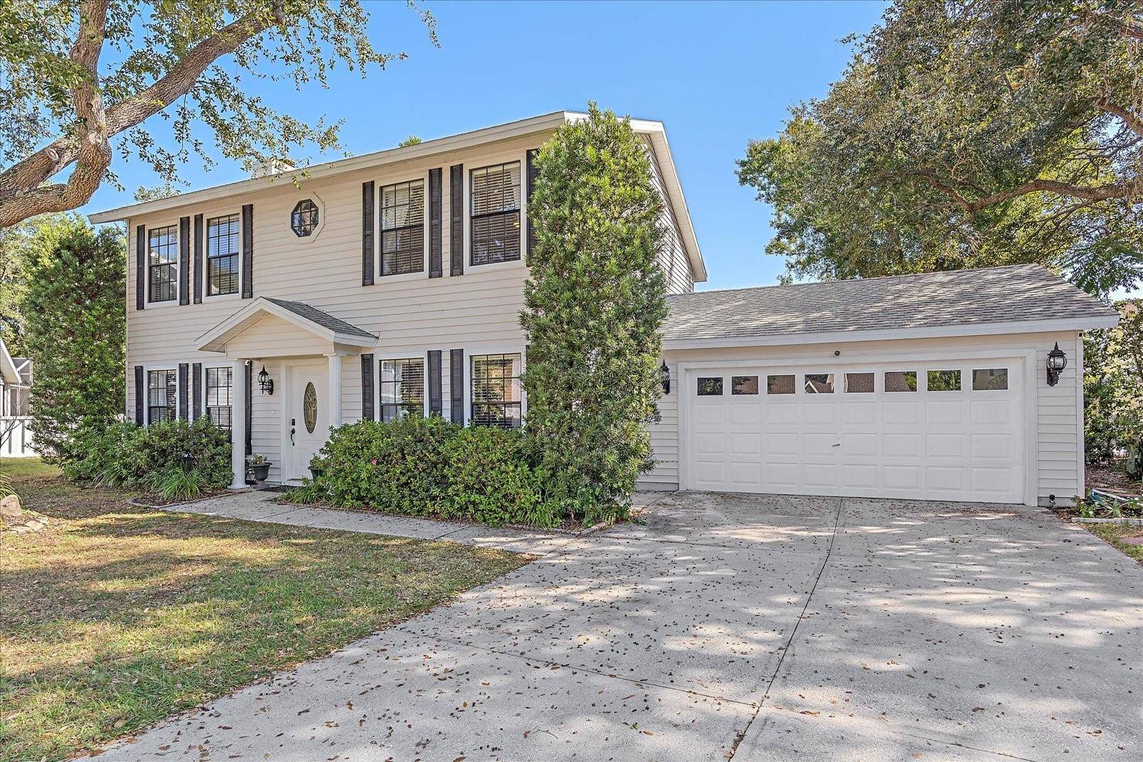 Sarasota, FL 34243,5766 FORESTER PINE CT