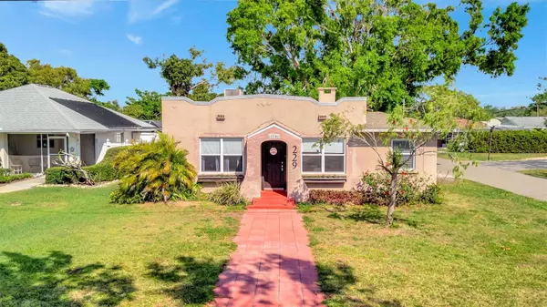 229 42ND ST W, Bradenton, FL 34209