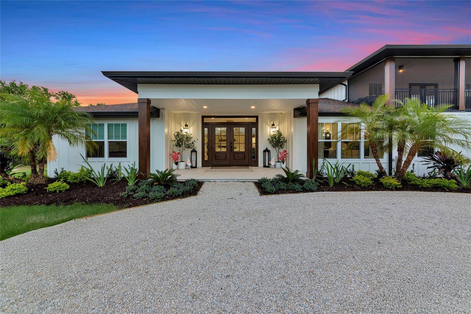 Sarasota, FL 34240,1208 OAK HAMMOCK RD
