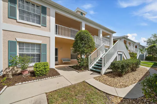 4210 CADDIE DR E #201, Bradenton, FL 34203
