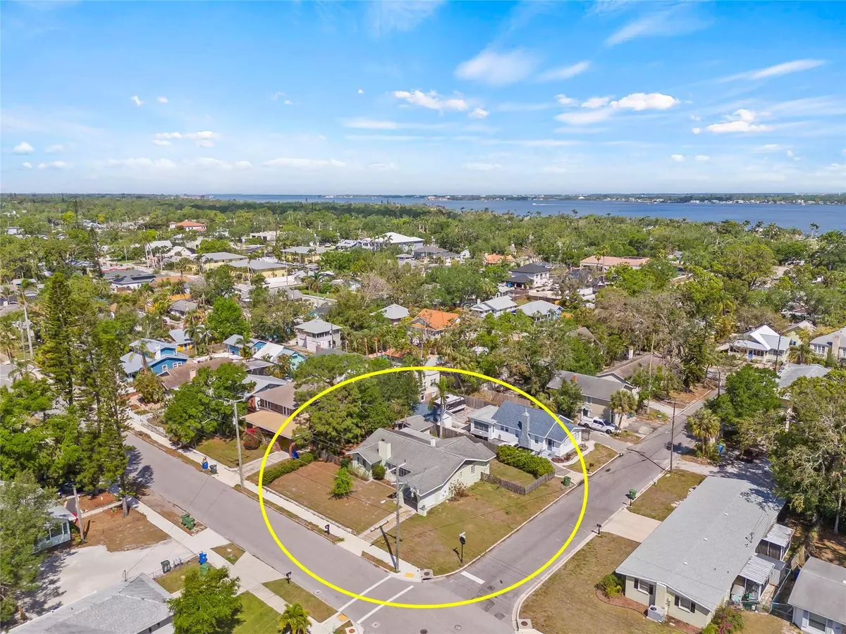 Bradenton, FL 34205,2102 7TH AVE W