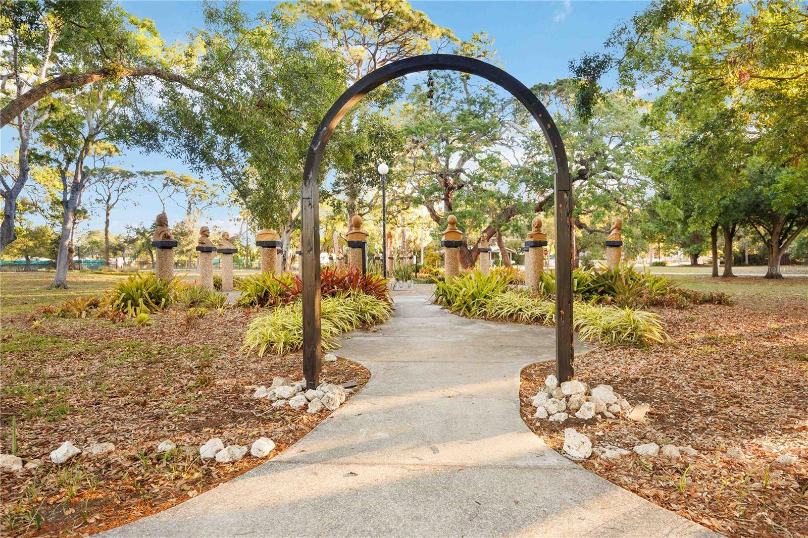 Sarasota, FL 34236,1721 8TH STREET