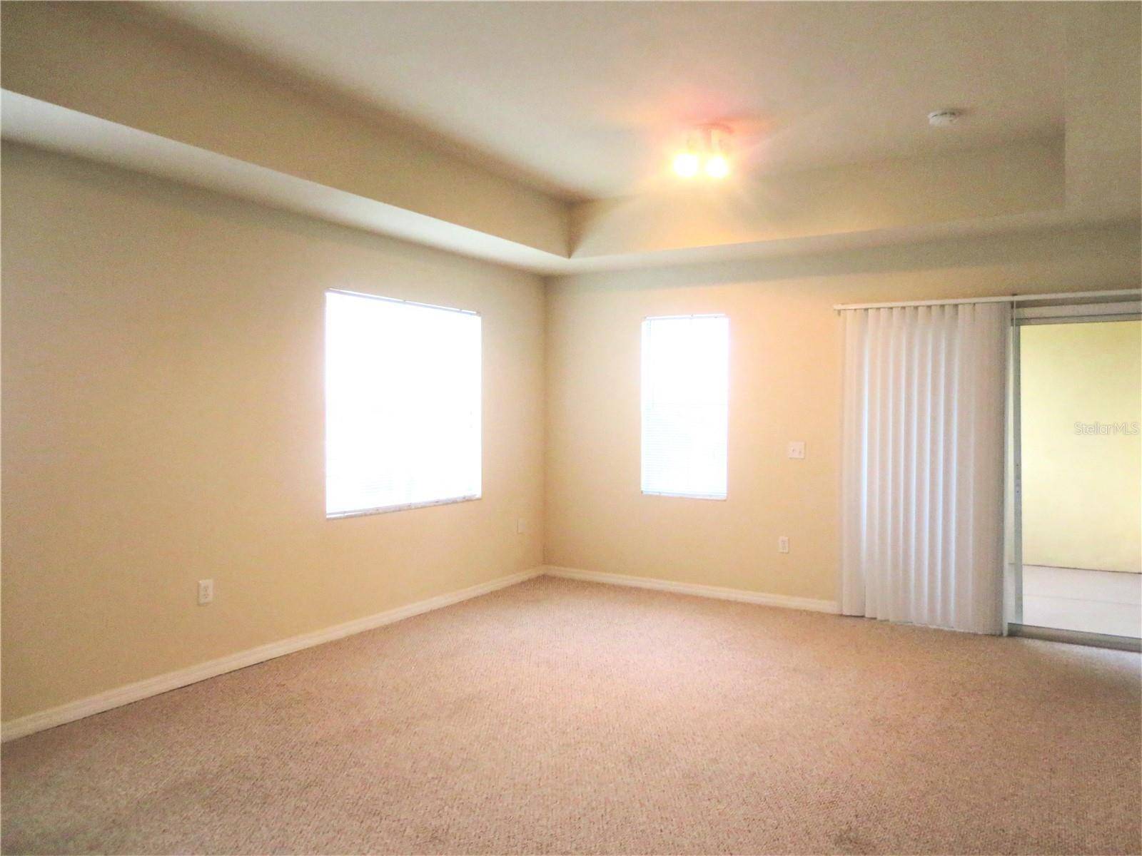 Sarasota, FL 34237,1155 VILLAGIO CIR #204