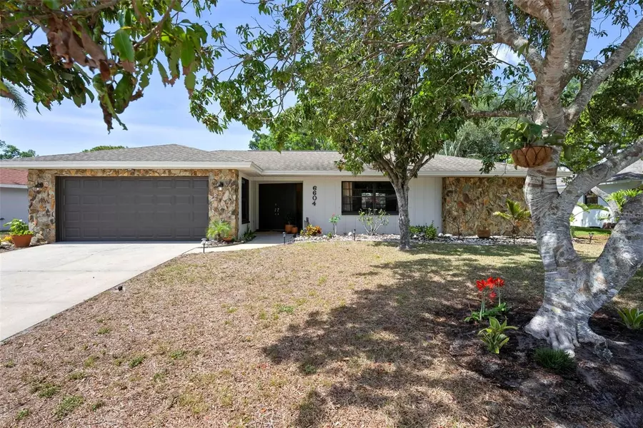 6604 23RD AVE W, Bradenton, FL 34209