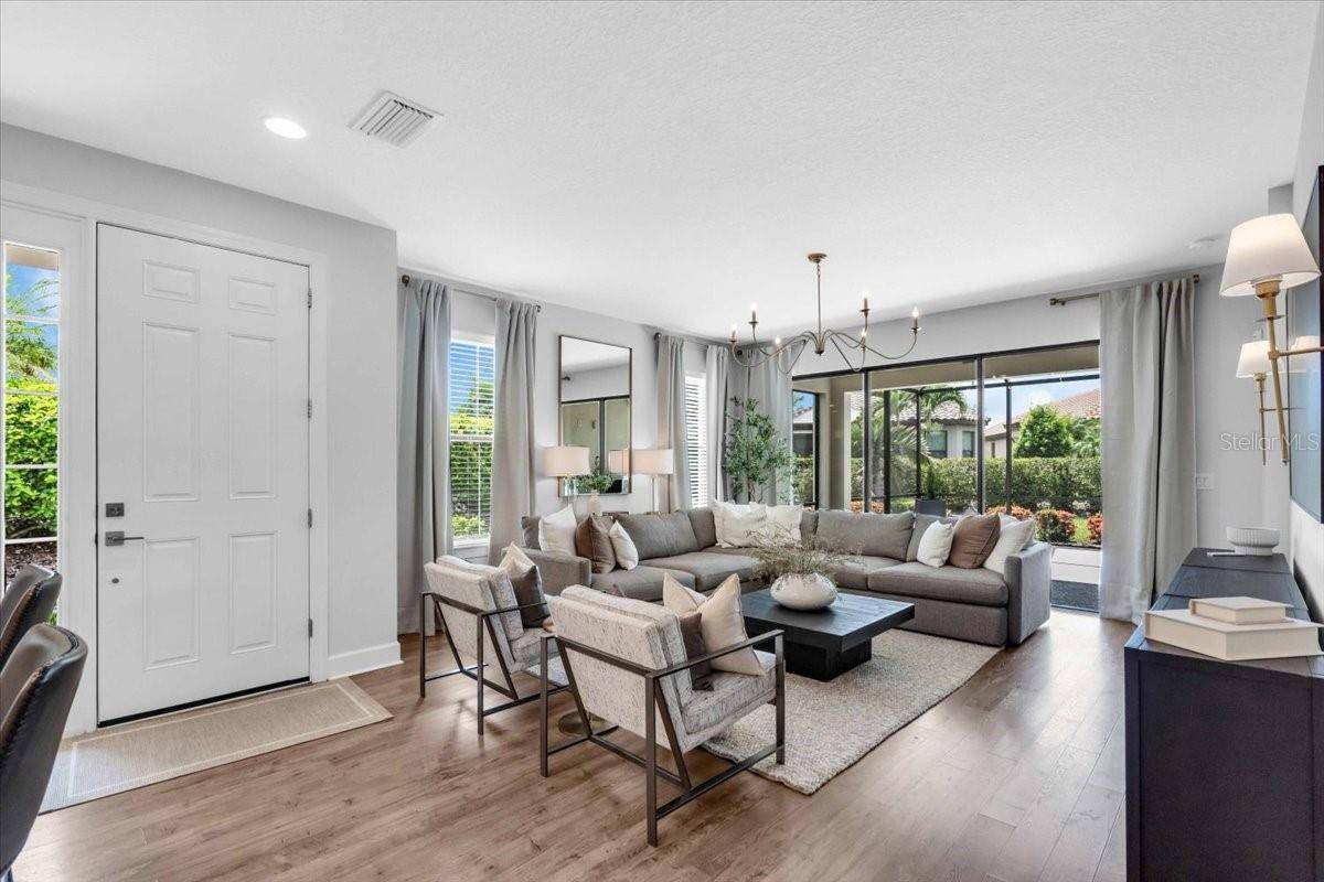 Palmetto, FL 34221,4704 STAFFORD CT
