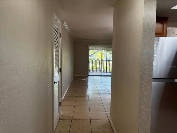 Sarasota, FL 34237,900 LA COSTA CIR #4