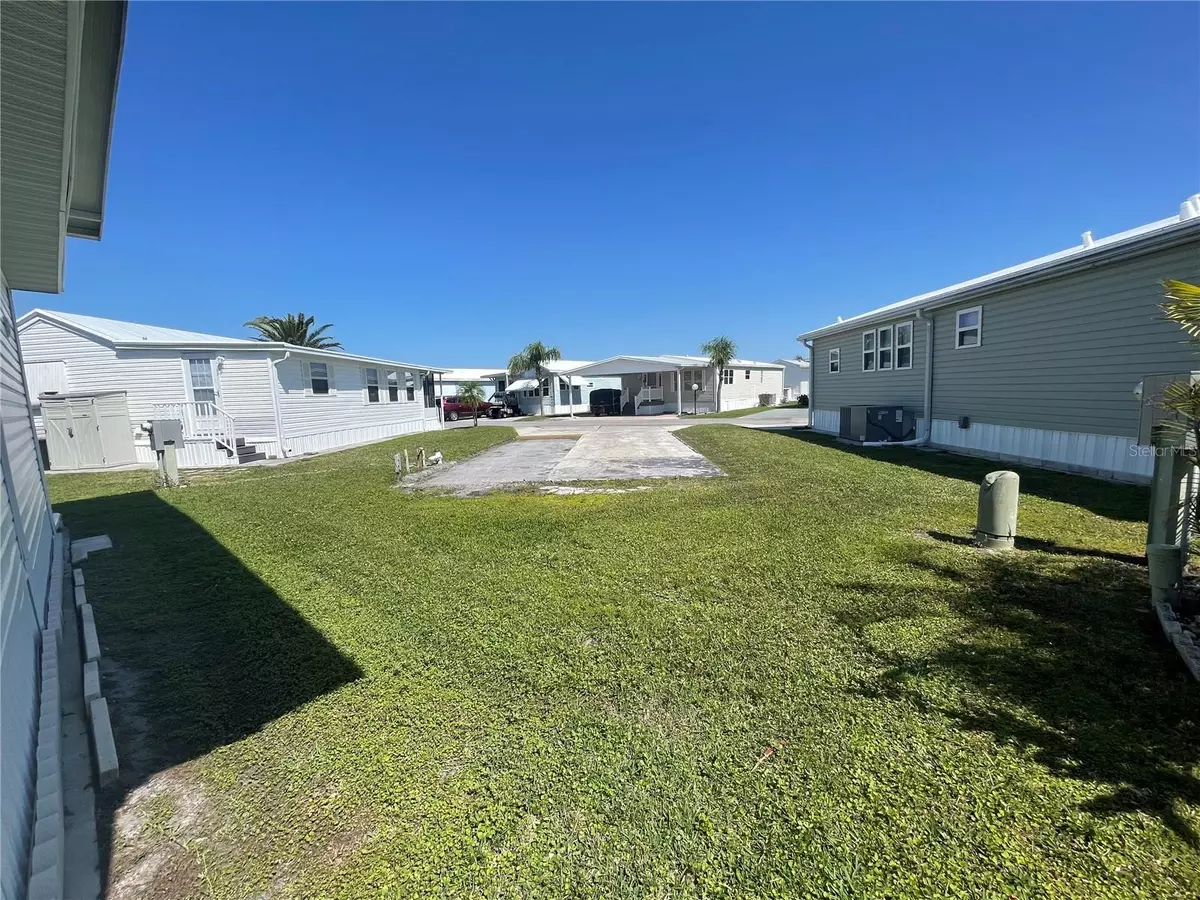 Bradenton, FL 34208,3333 26TH AVE E #1124