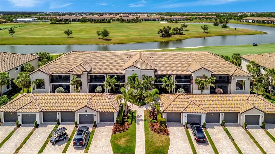 5694 PALMER CIR #202, Bradenton, FL 34211