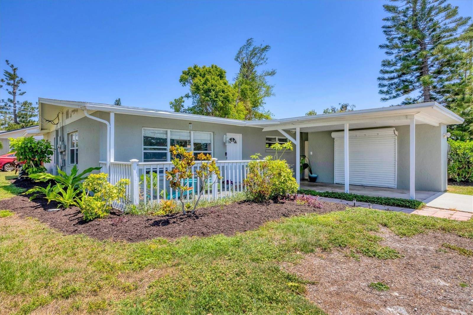 5675 SAINT LOUIS AVE, Sarasota, FL 34233