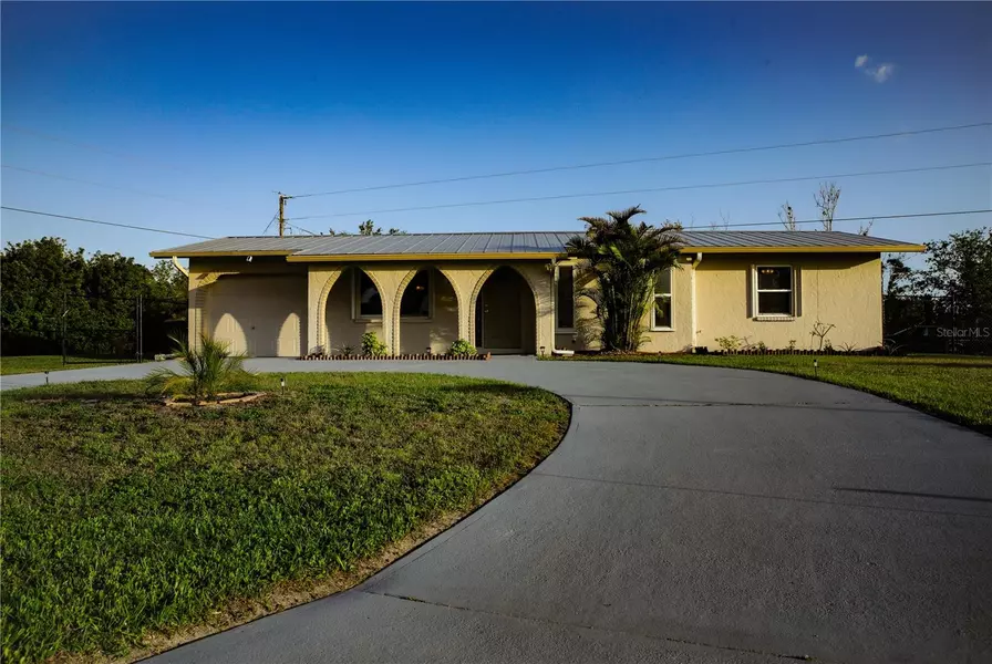 389 MILLPORT ST NW, Port Charlotte, FL 33948