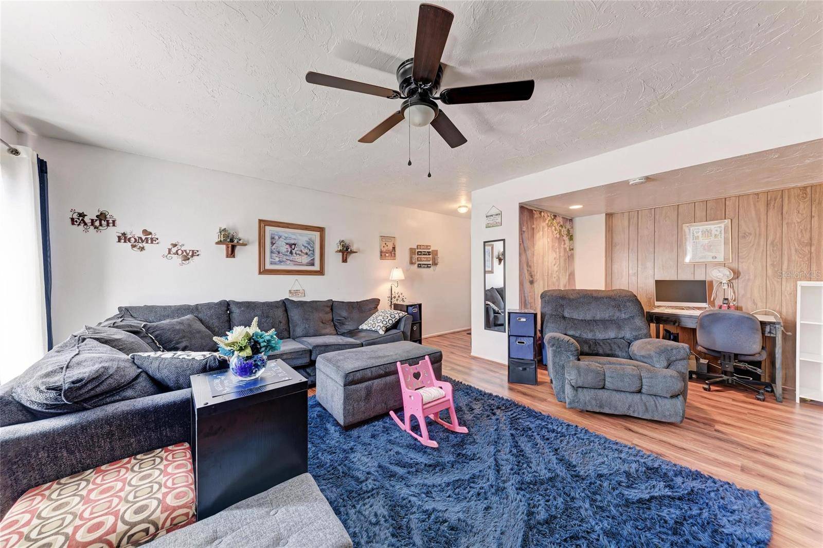Sarasota, FL 34243,1026 LONGFELLOW CT #111