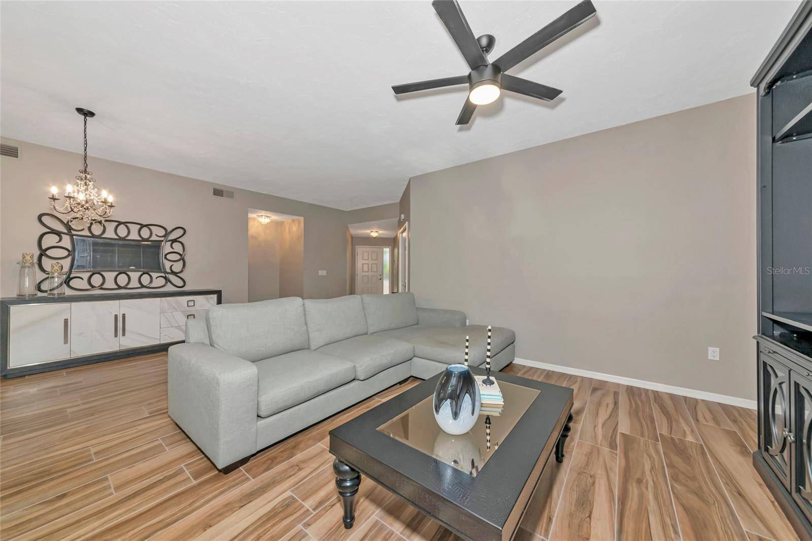 Sarasota, FL 34231,1712 STARLING DR #101