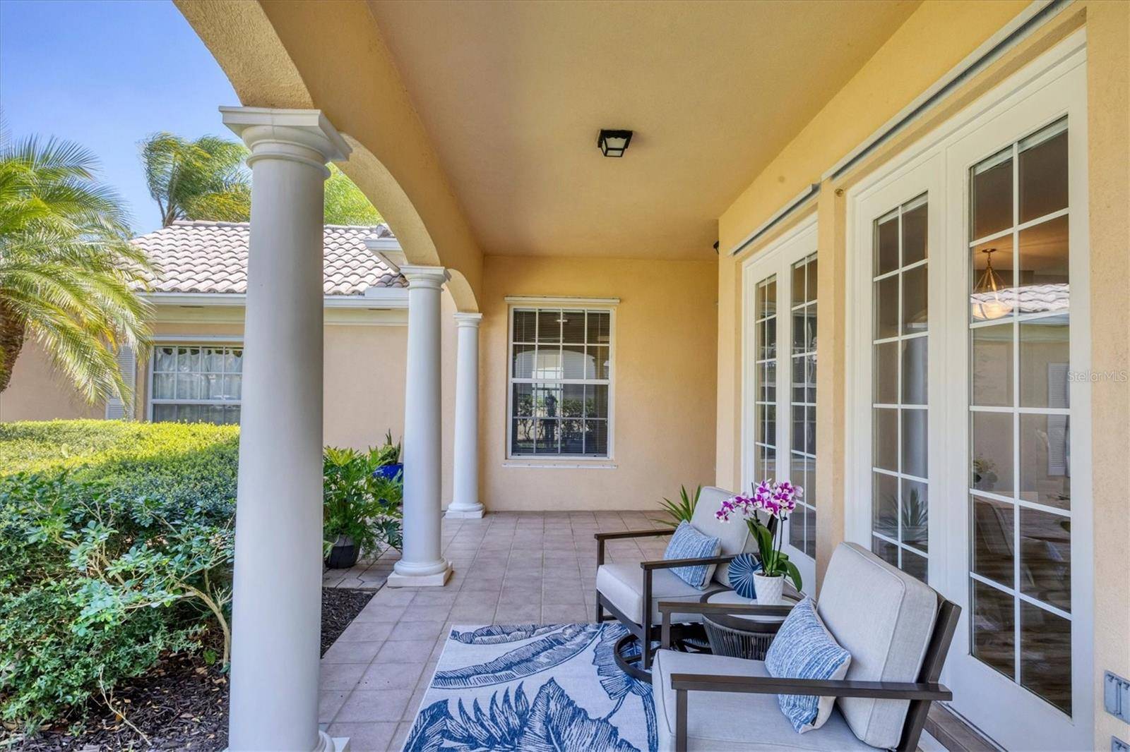 Sarasota, FL 34238,5881 GIRONA PL