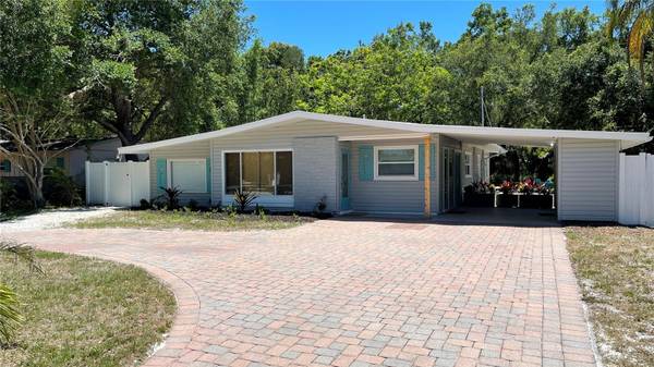 2504 S MILMAR DR, Sarasota, FL 34237