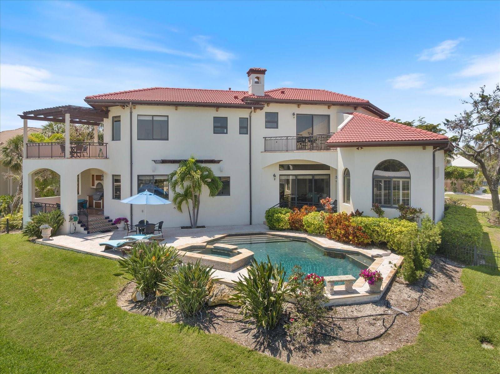 Longboat Key, FL 34228,524 SCHOONER LN