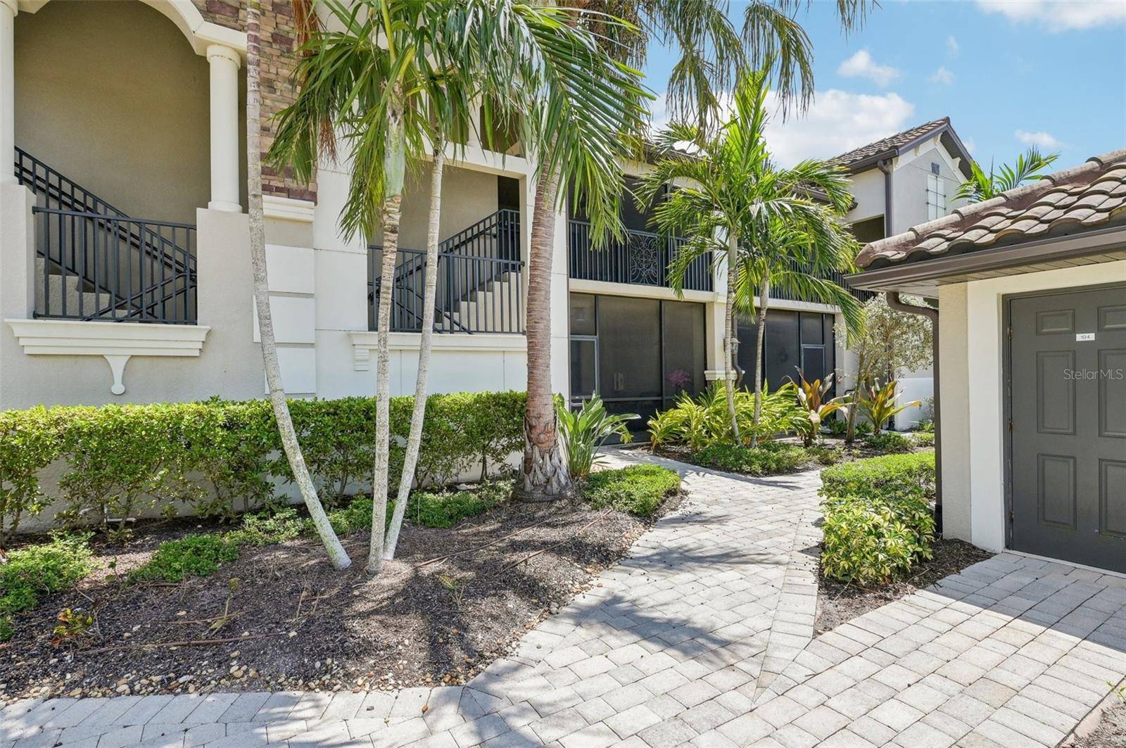 Lakewood Ranch, FL 34211,5528 PALMER CIR #204