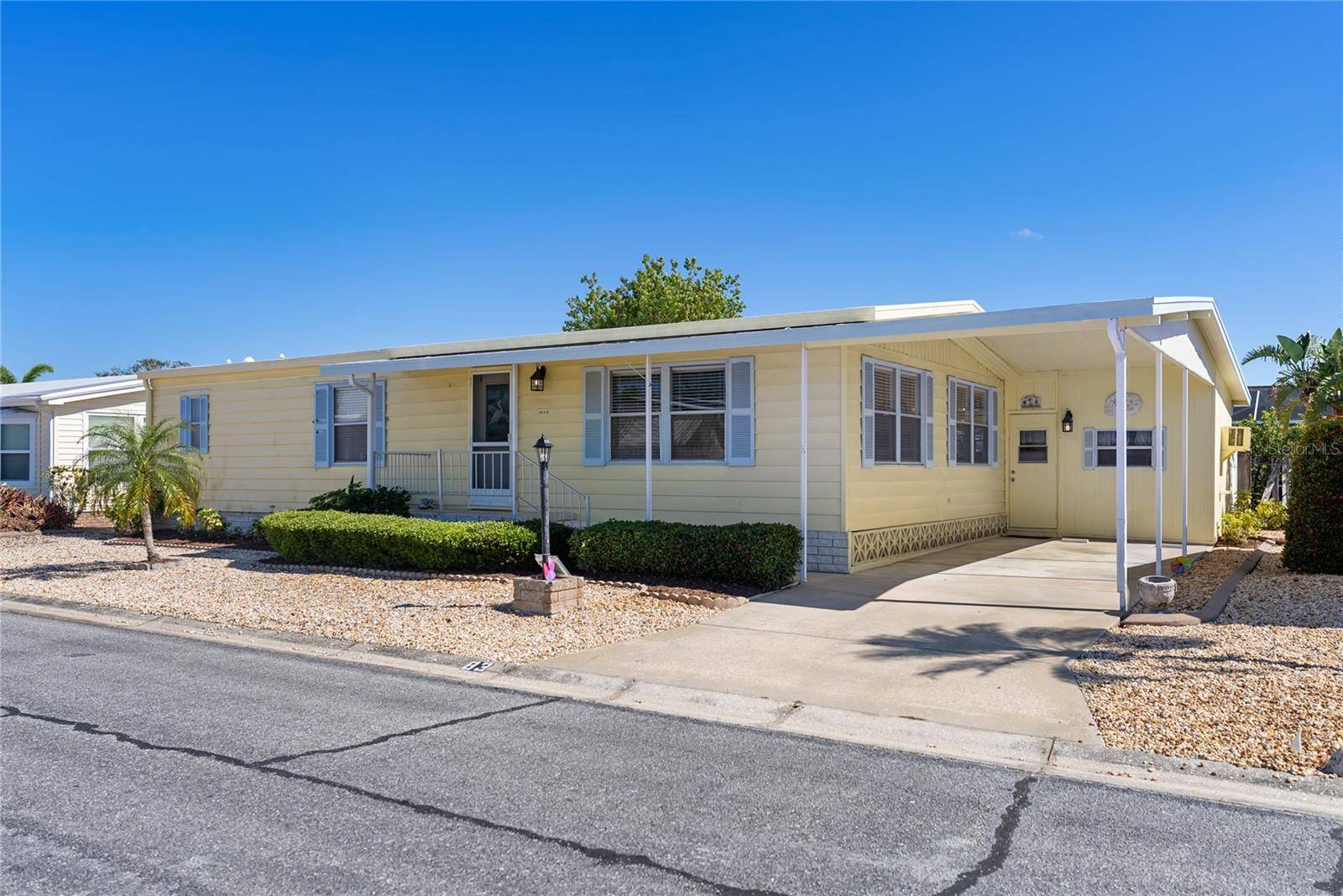 2107 PALMA SOLA BLVD #83,  Bradenton,  FL 34209