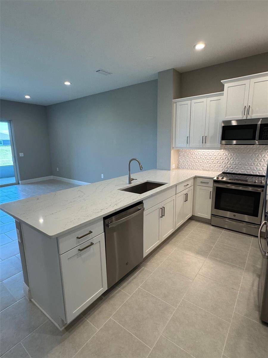 Port Charlotte, FL 33980,24835 BUCKINGHAM WAY
