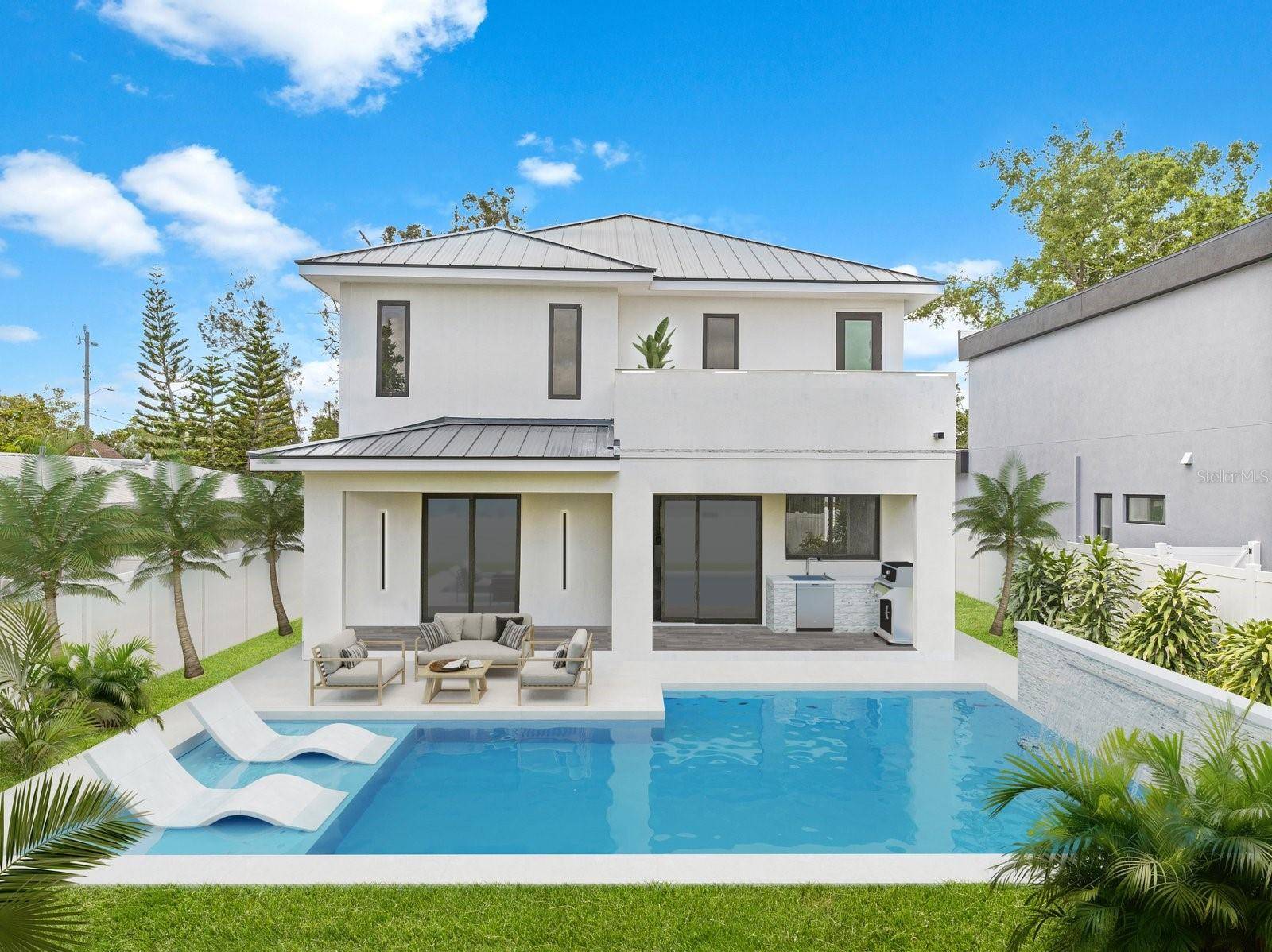 Sarasota, FL 34237,2483 BAY ST