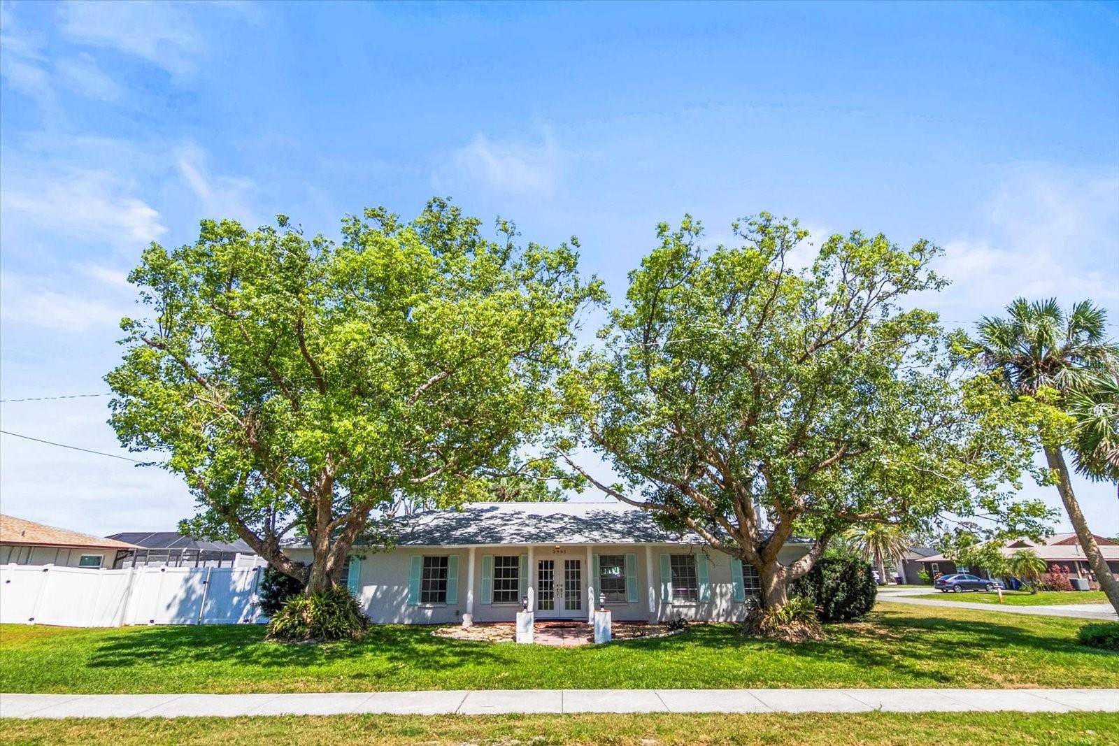Venice, FL 34293,2961 VALENCIA RD
