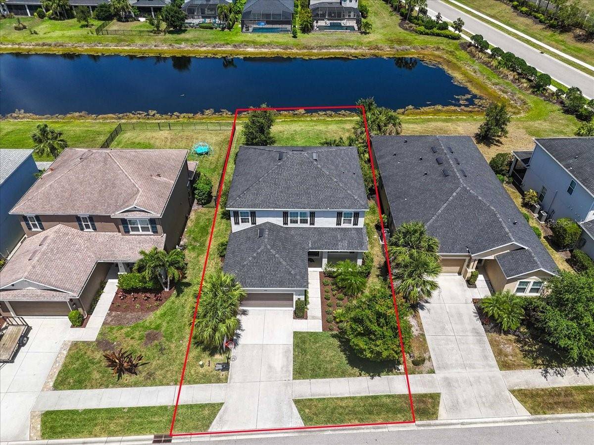 Sarasota, FL 34238,5740 SUNFLOWER CIR