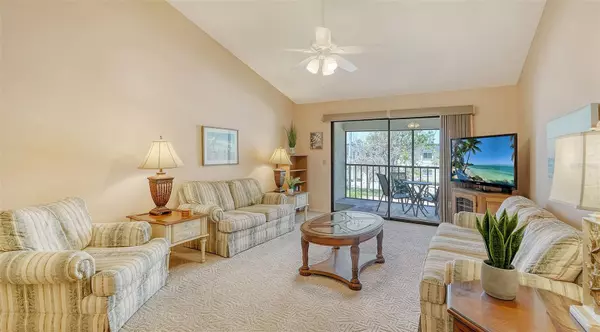 Venice, FL 34285,525 BARCELONA AVE #207