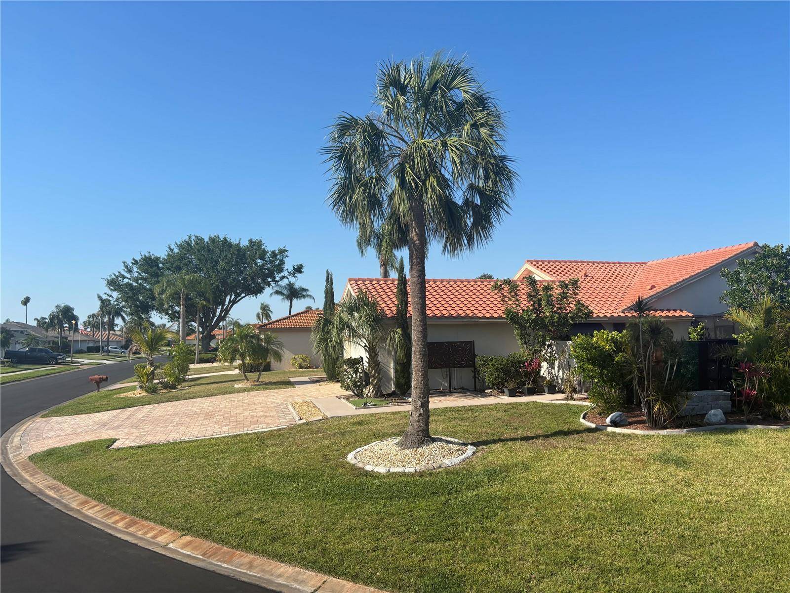 Bradenton, FL 34203,4907 KILTY CT E