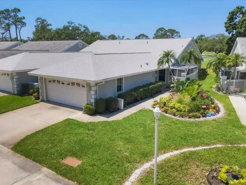 7724 PALM AIRE LN, Sarasota, FL 34243