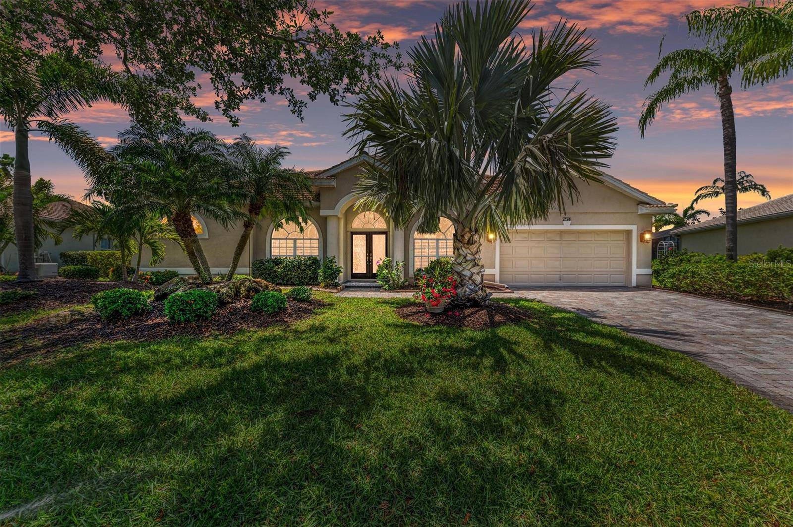 7574 CAMDEN HARBOUR DR, Bradenton, FL 34212