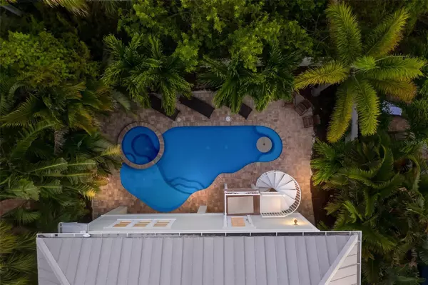 Anna Maria, FL 34216,113 MAPLE AVE