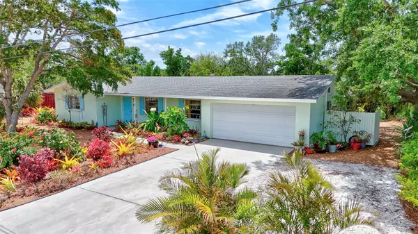 3036 ROSE ST, Sarasota, FL 34239