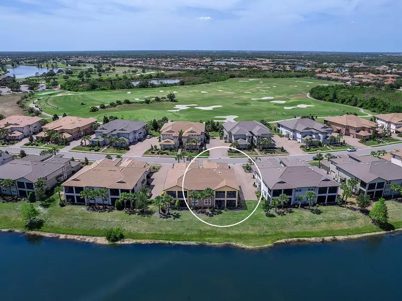 7425 DIVOT LOOP, Lakewood Ranch, FL 34202