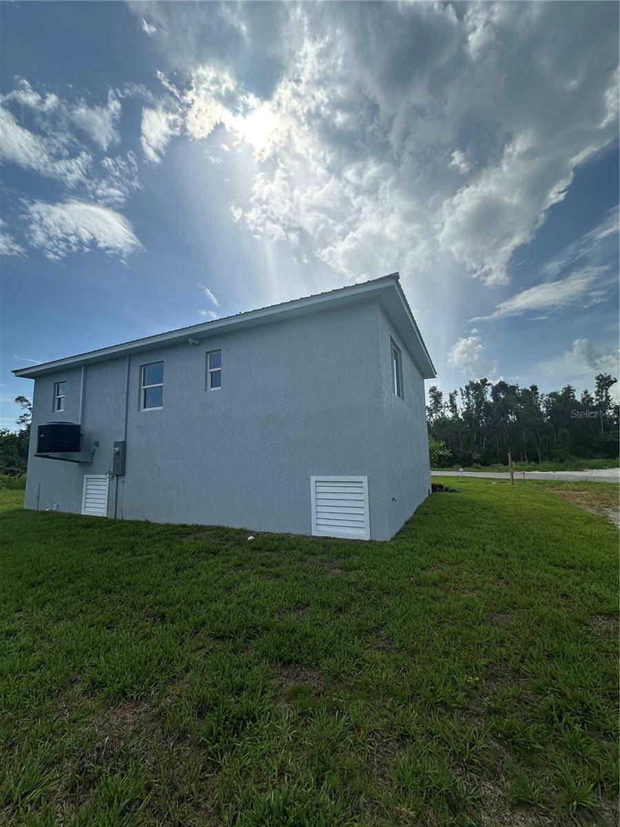 Port Charlotte, FL 33953,14343 MYAKKA AVE