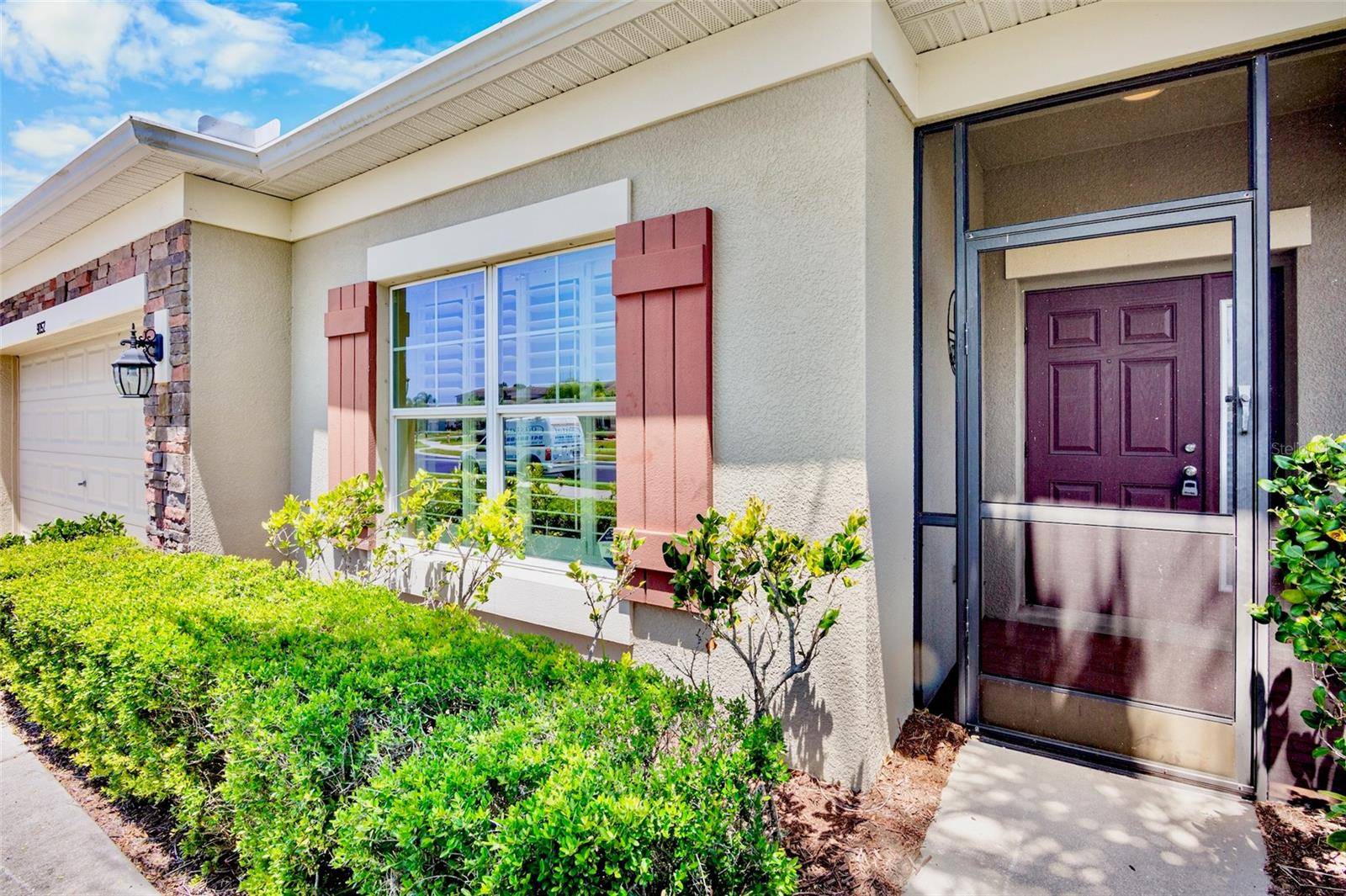Parrish, FL 34219,9052 41ST ST E