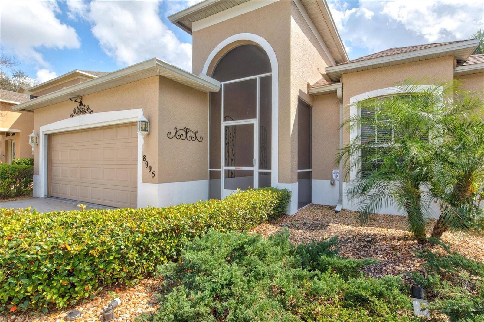 Palmetto, FL 34221,8995 FOUNDERS CIR