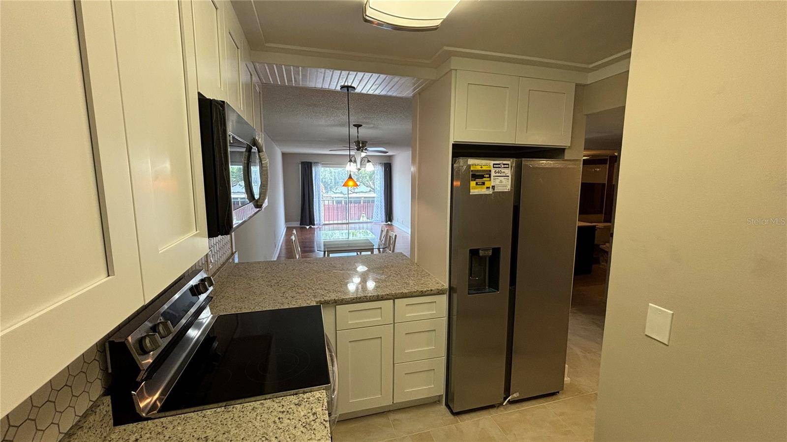 Sarasota, FL 34231,2763 WOODGATE LN #210