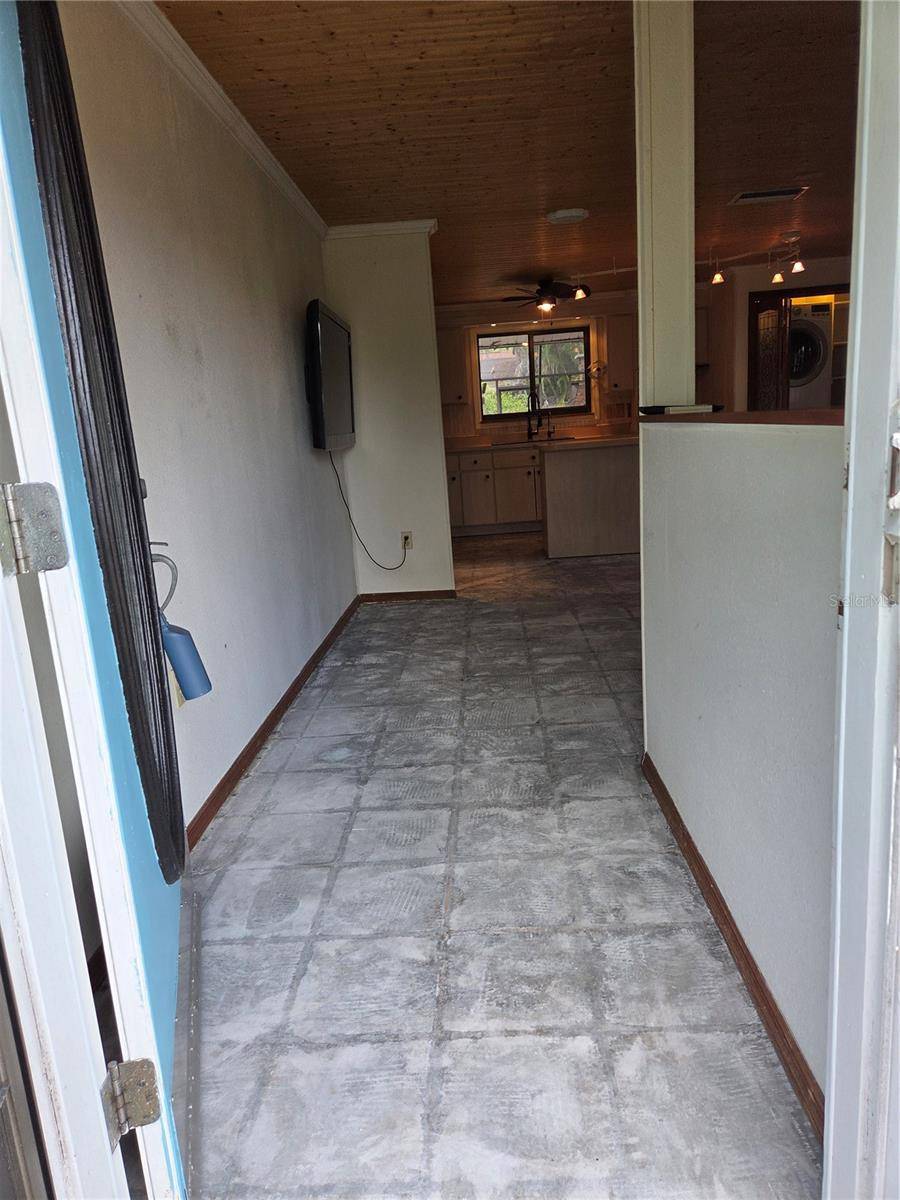 Venice, FL 34293,4700 NEPTUNE RD