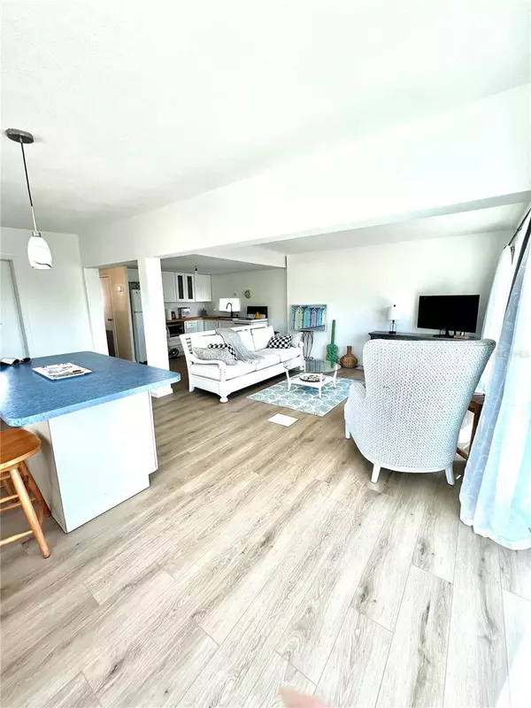 Venice, FL 34285,36 N STARBOARD DR