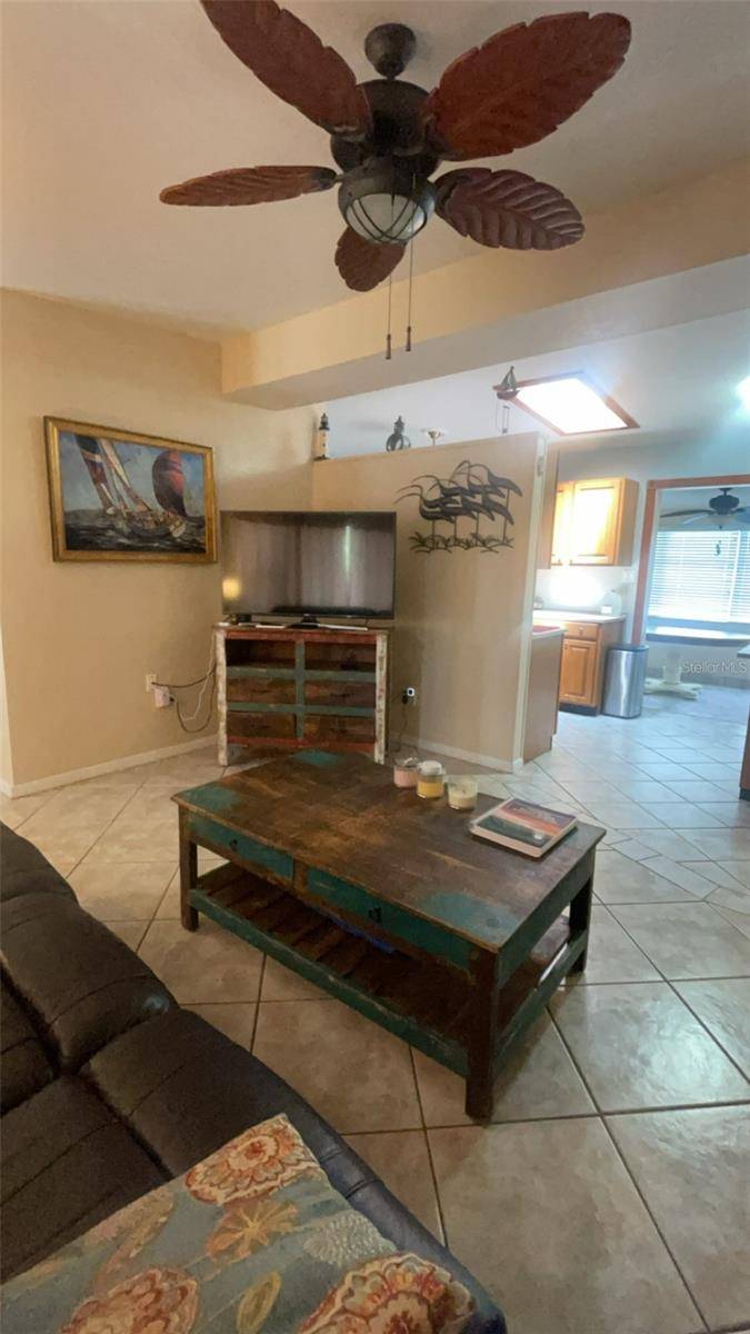 Port Charlotte, FL 33952,631 PALMETTO DR NE