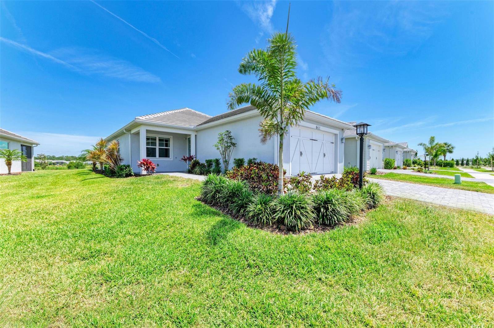 1007 WATERLINE CT, Sarasota, FL 34240