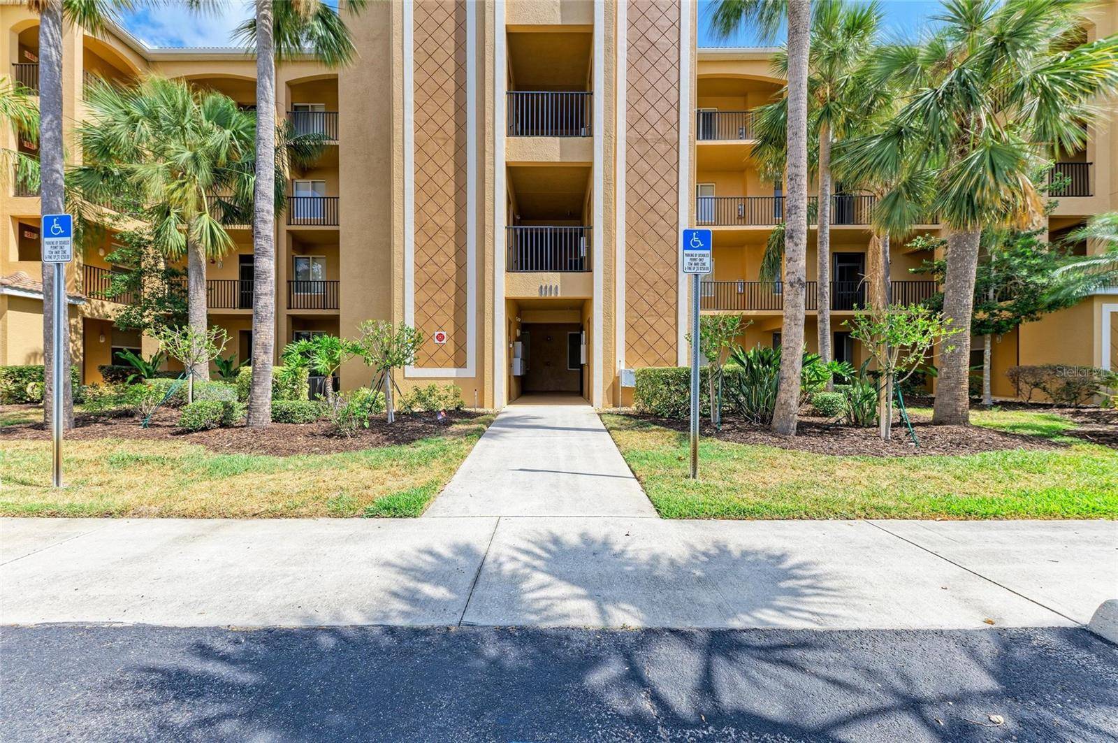 Bradenton, FL 34212,8309 GRAND ESTUARY TRL #205